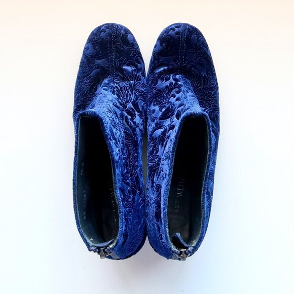 Stuart Weitzman Blue Floral Velvet Block Heel Ankle Boots Booties Size 9.5 - Picture 3 of 16